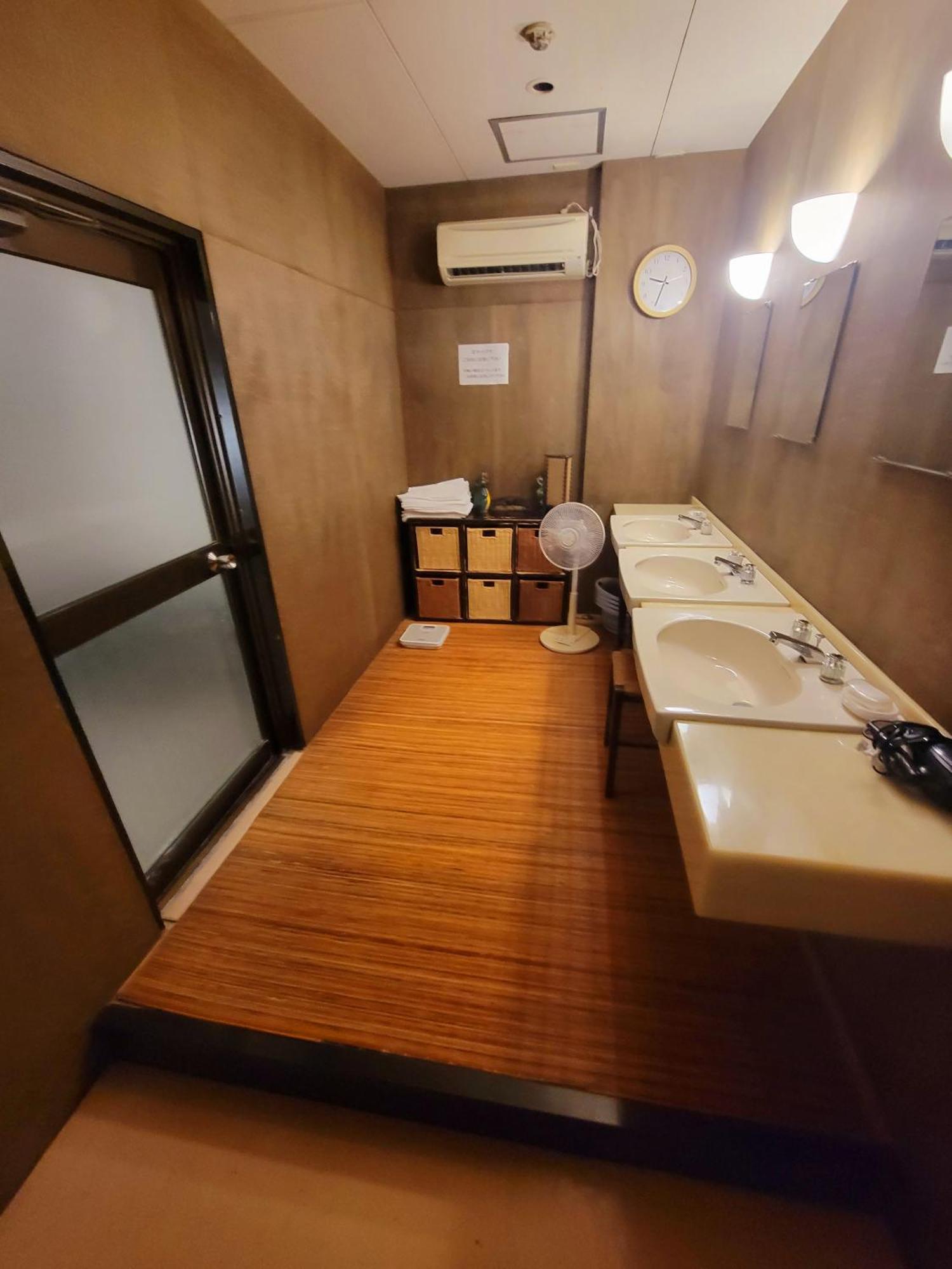 Hotel Seagull Идзумисано Экстерьер фото